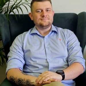 magister Krystian Pasieczny